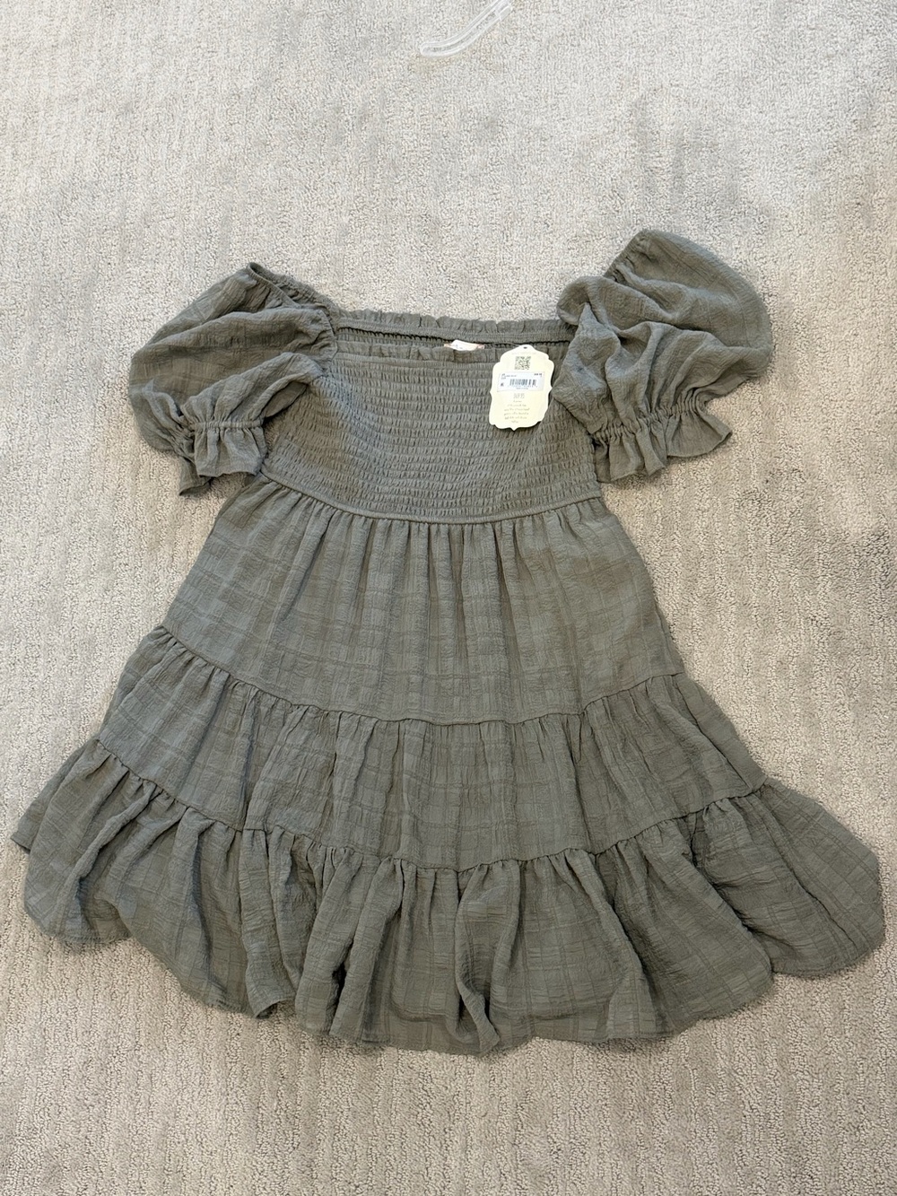 NWT- Altar'd State Olive Green Puff-Sleeve Tiered Dress, size Small